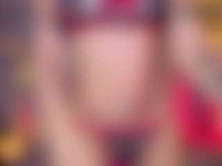 Elisse Cinnamon's Live Sex Cam Show