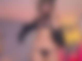 Elisse Cinnamon's Live Sex Cam Show