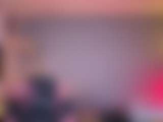 Elisse Cinnamon's Live Sex Cam Show