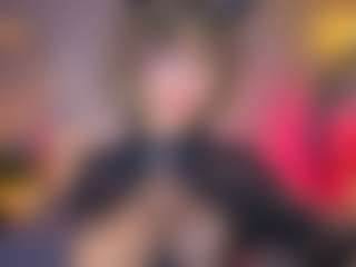Elisse Cinnamon's Live Sex Cam Show