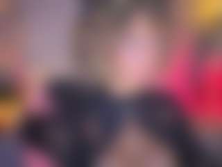 Elisse Cinnamon's Live Sex Cam Show