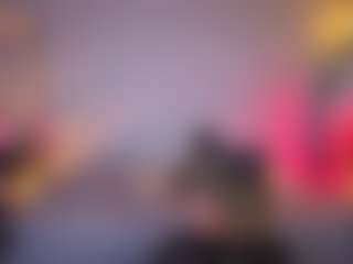 Elisse Cinnamon's Live Sex Cam Show