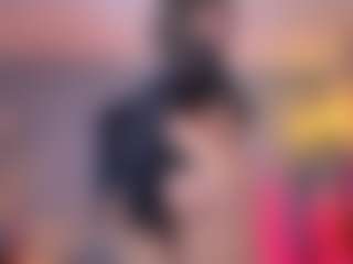 Elisse Cinnamon's Live Sex Cam Show