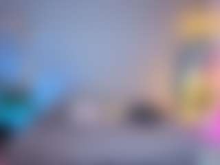 Elisse Cinnamon's Live Sex Cam Show