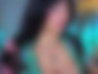 Elisse Cinnamon's Live Sex Cam Show
