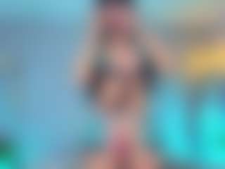 Elisse Cinnamon's Live Sex Cam Show
