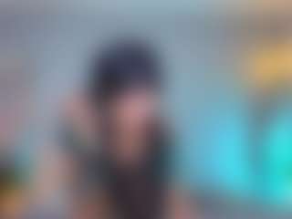 Elisse Cinnamon's Live Sex Cam Show