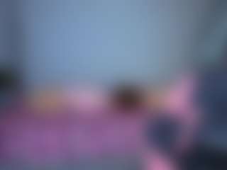 Elisse Cinnamon's Live Sex Cam Show