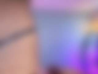 Elisse Cinnamon's Live Sex Cam Show