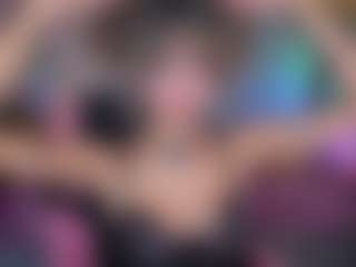 Elisse Cinnamon's Live Sex Cam Show