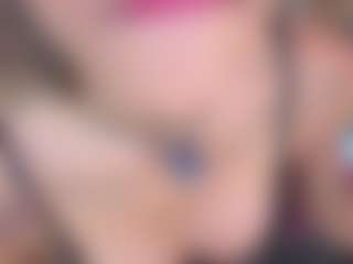 Elisse Cinnamon's Live Sex Cam Show