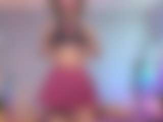 Elisse Cinnamon's Live Sex Cam Show