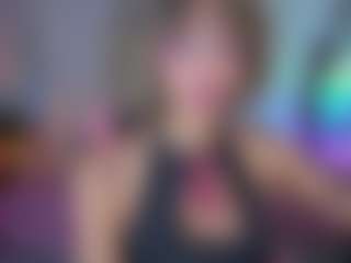 Elisse Cinnamon's Live Sex Cam Show