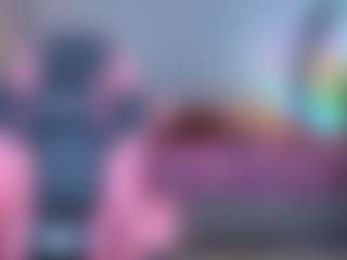Elisse Cinnamon's Live Sex Cam Show