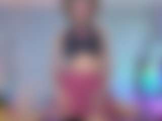Elisse Cinnamon's Live Sex Cam Show