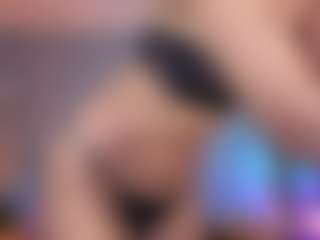 Elisse Cinnamon's Live Sex Cam Show