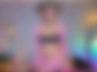 Elisse Cinnamon's Live Sex Cam Show