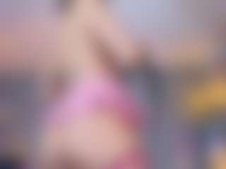 Elisse Cinnamon's Live Sex Cam Show