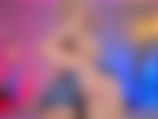 Elisse Cinnamon's Live Sex Cam Show