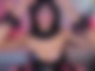 Elisse Cinnamon's Live Sex Cam Show