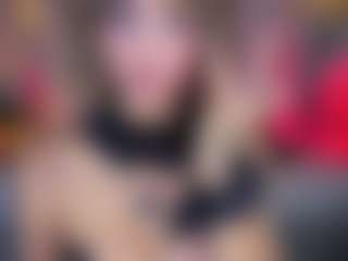 Elisse Cinnamon's Live Sex Cam Show
