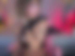 Elisse Cinnamon's Live Sex Cam Show