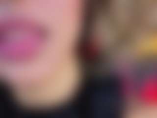 Live cam show with Elisse Cinnamon - Anal Toys on xxxlivecams.org