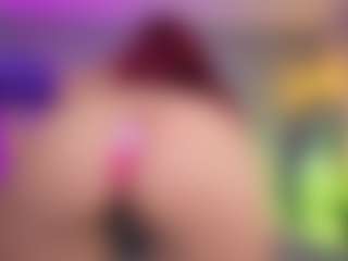 Elisse Cinnamon's Live Sex Cam Show