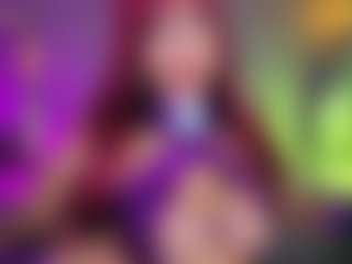 Live cam show with Elisse Cinnamon - Tease Blonde Hair on https://playwithruby.com