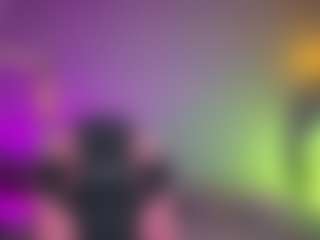 Elisse Cinnamon's Live Sex Cam Show
