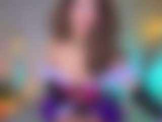 Elisse Cinnamon's Live Sex Cam Show
