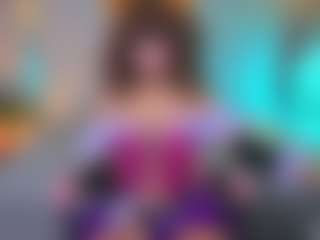 Elisse Cinnamon's Live Sex Cam Show
