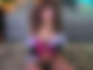 Elisse Cinnamon's Live Sex Cam Show