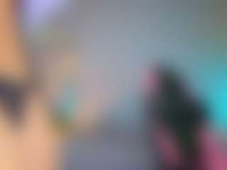 Elisse Cinnamon's Live Sex Cam Show