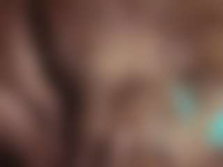 Elisse Cinnamon's Live Sex Cam Show