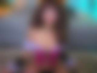 Elisse Cinnamon's Live Sex Cam Show