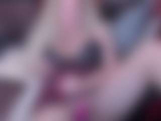 Live cam show with JessicaFoxi - Blue Eyes on xxxlivecams.org