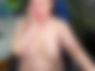 Kira's Live Sex Cam Show