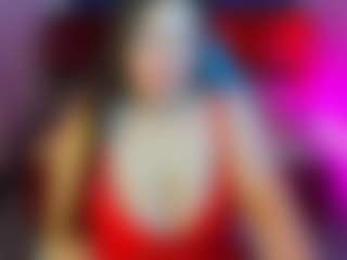 Kira's Live Sex Cam Show
