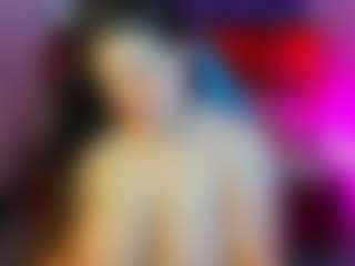 Kira's Live Sex Cam Show