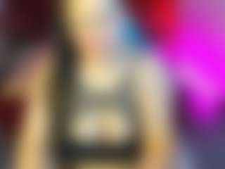 Live cam show with Kira - Oil on Gym Cam Girls