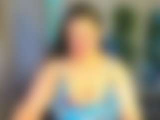 Live cam show with Kira - Big Tits on CSO-WL