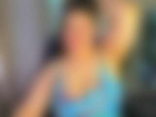 Live cam show with Kira - Amateur on Dolls Live