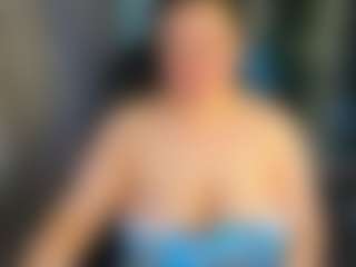 Kira's Live Sex Cam Show