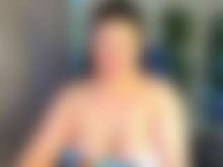 Kira's Live Sex Cam Show