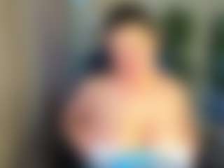 Kira's Live Sex Cam Show