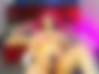 Kira's Live Sex Cam Show