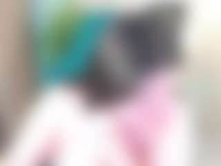 Kira's Live Sex Cam Show