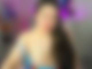 Kira's Live Sex Cam Show