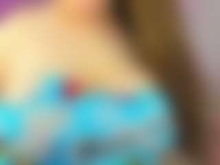 Live cam show with Kira - Green Eyes on liverealitysex.com